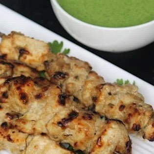 Grilled Malai Chicken Tikka w/Cucumber Salad