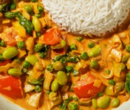 Sri Lankan Tofu & Curry with edamame salad (L)