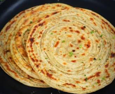 Ajwain Methi ka Lachcha Paratha(2pc)
