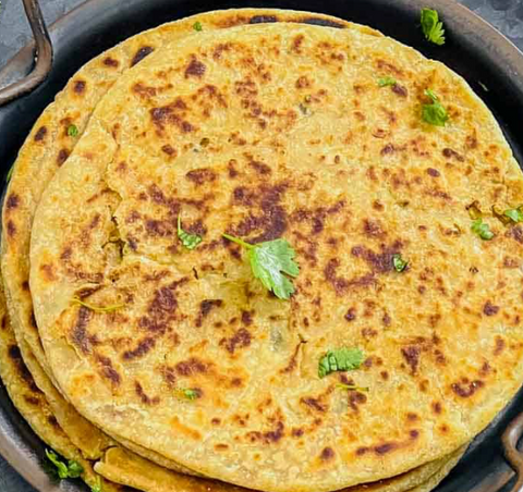 Paalak Paneer Paratha(2pc)