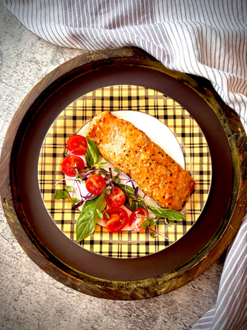 T_Grilled Cajun Salmon w/pineapple slaw
