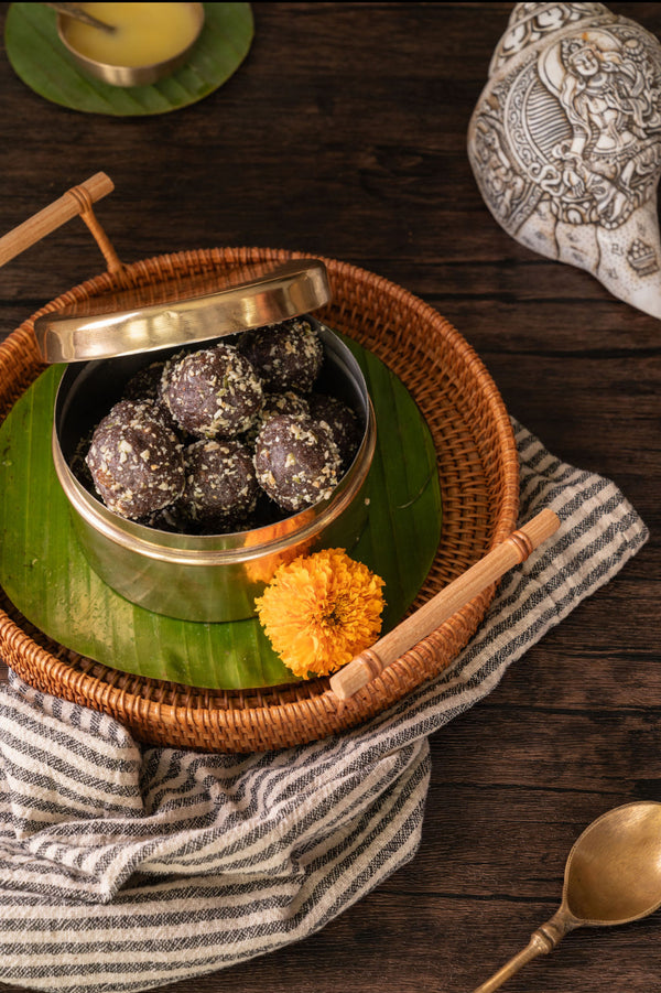 Ragi laddoo (6 pc)