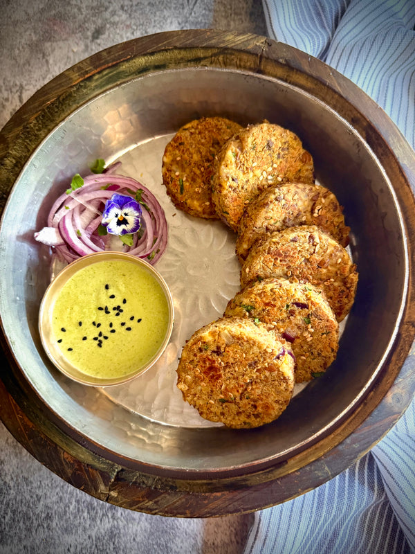 Kala Chana Paneer Kebab w/chutney