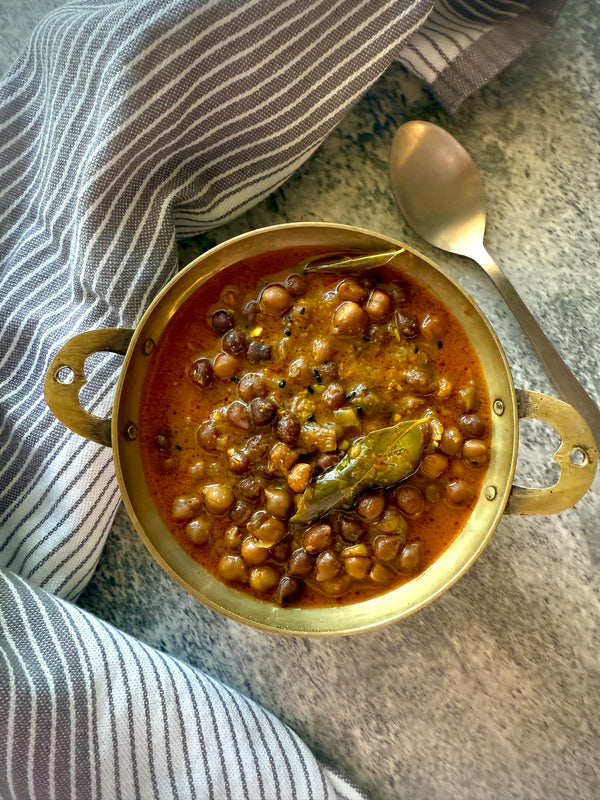 Kerala! Kadala Curry ( black chickpeas)