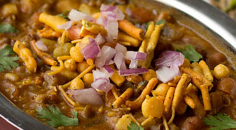 Marathi! Misal (moth beans)(T)