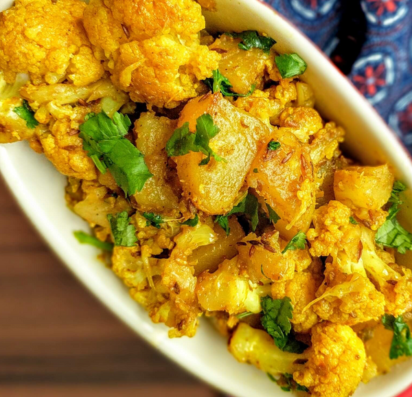 Aloo Gobi Ki Sabzi ( cauliflower)