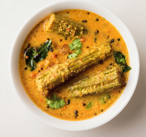 Manglorian! Nurge Gassi (moringa drumsticks)