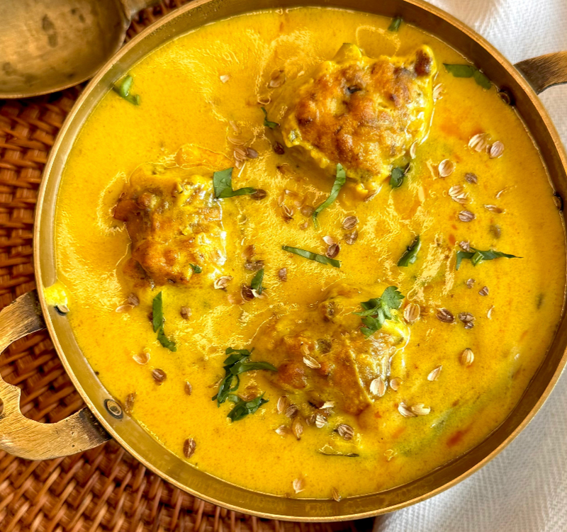 Punjabi Pakora Kadhi