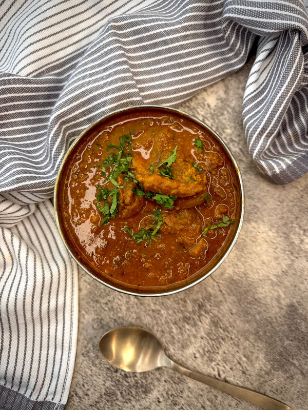 Sindhi Seyal Chicken Curry