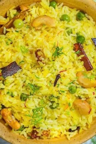 T_Bengali Durga Pooja! Basanti Pulao (Mishti Pulao)y)